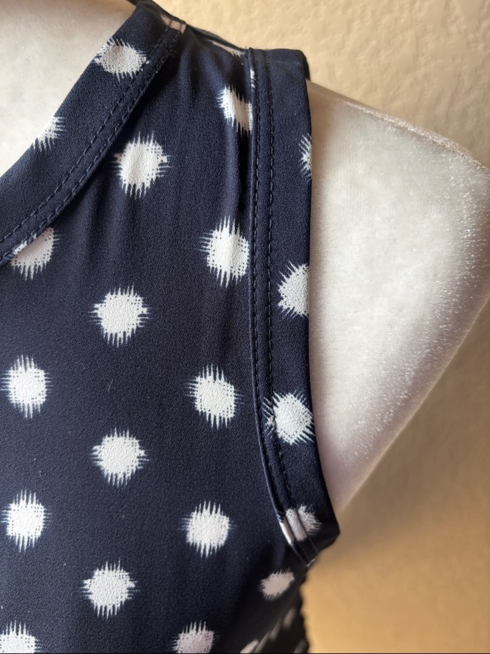 LOFT Navy Blue and White Polka Dot Tank Top - Picture 3 of 6